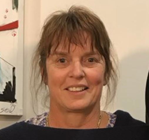 Andrea Leslie